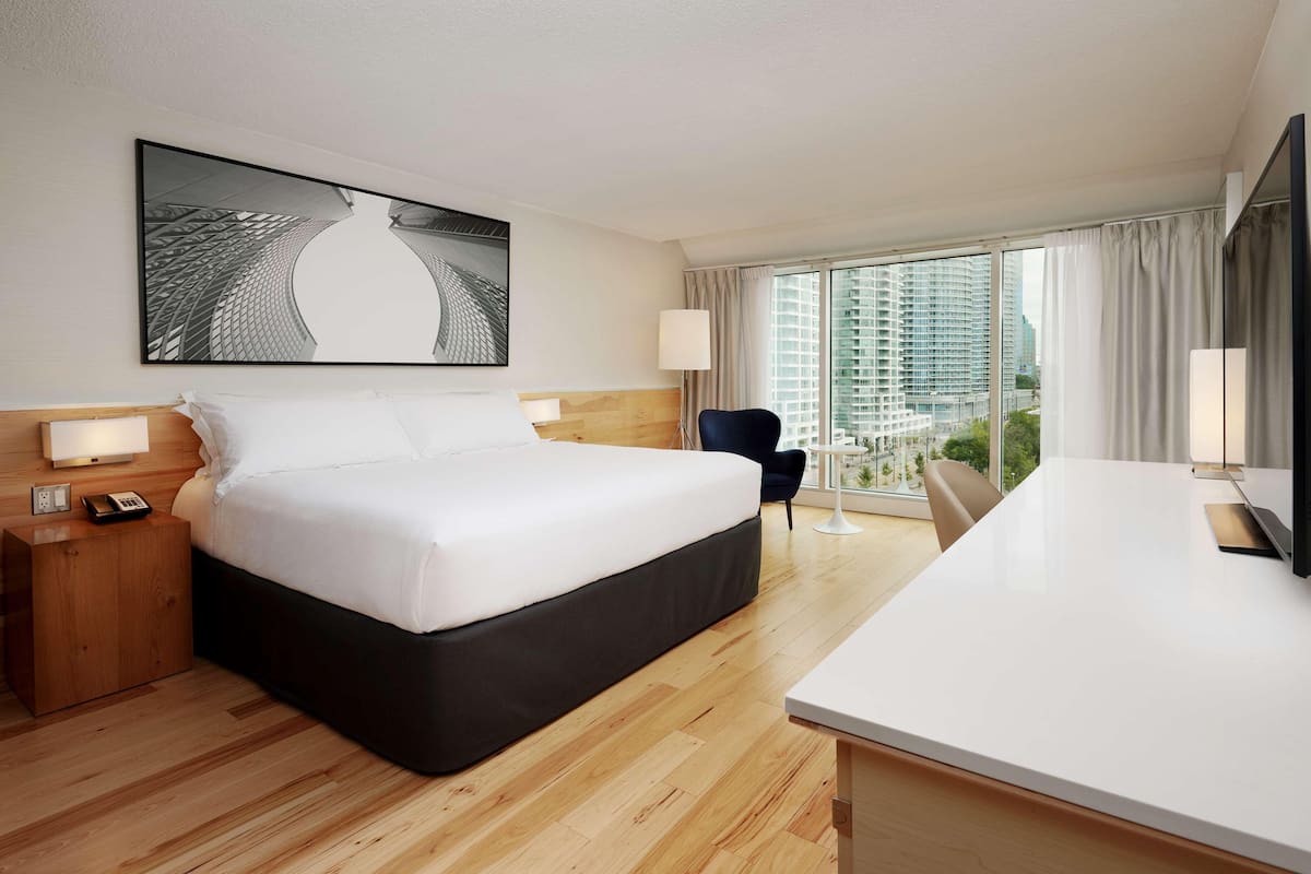 Premium bedding, pillowtop beds, desk, iron/ironing board