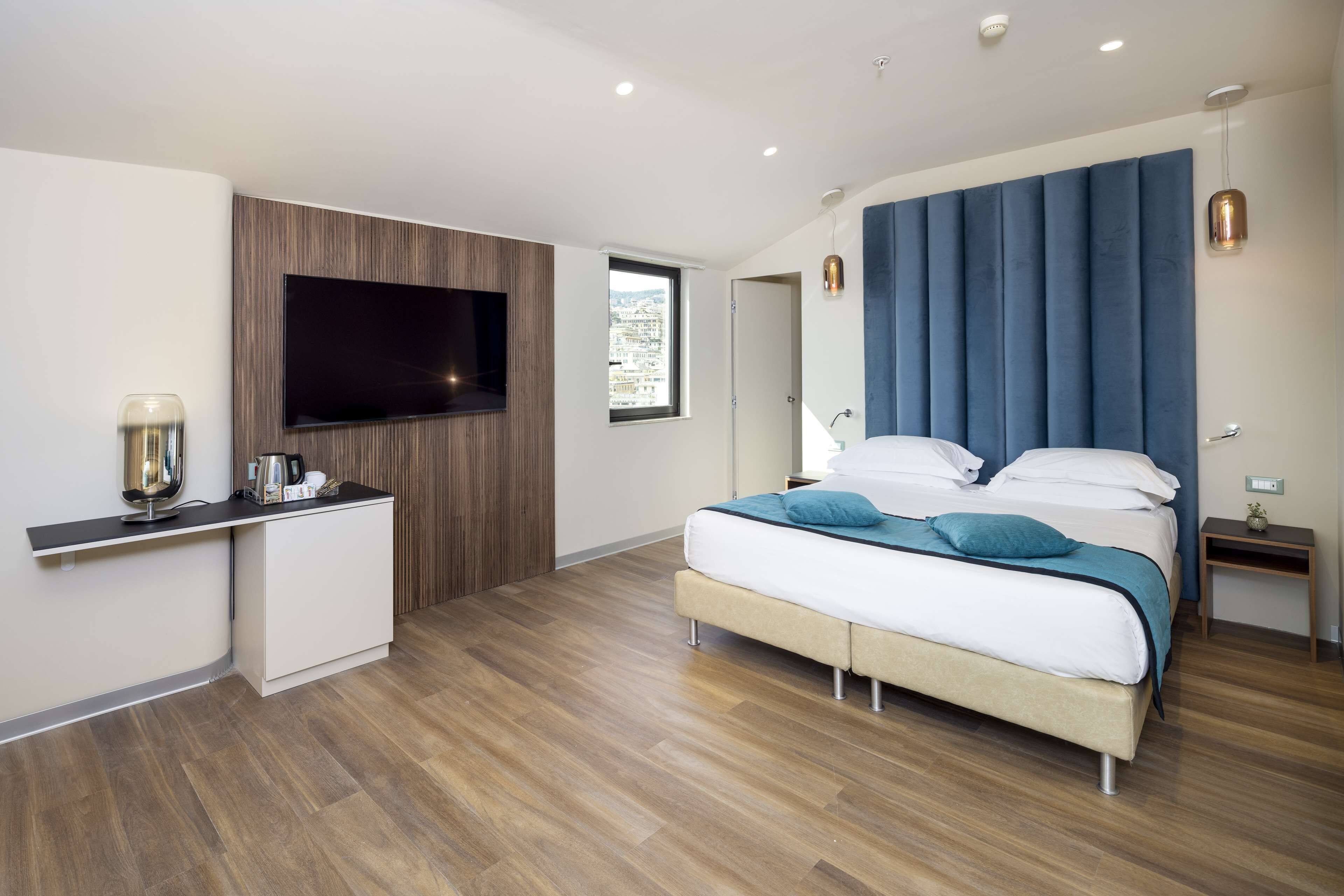 premium bedding, down duvets, minibar, in-room safe