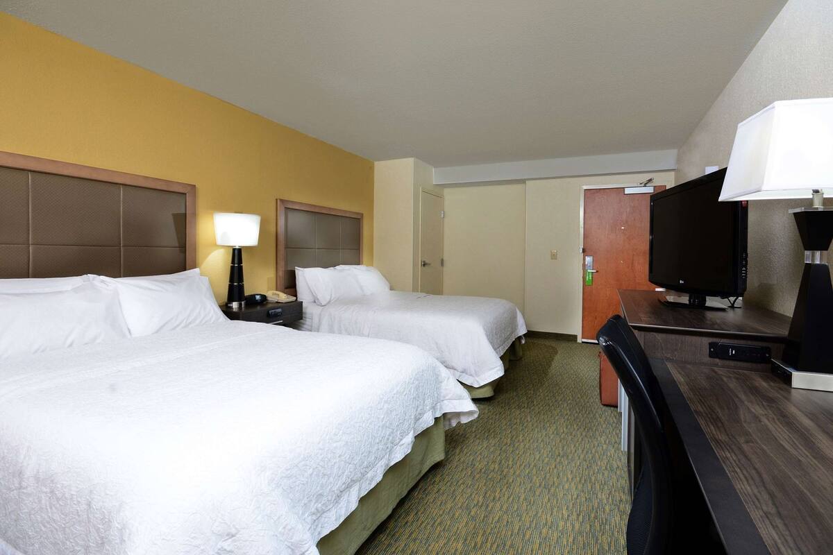Premium bedding, pillow-top beds, in-room safe, desk