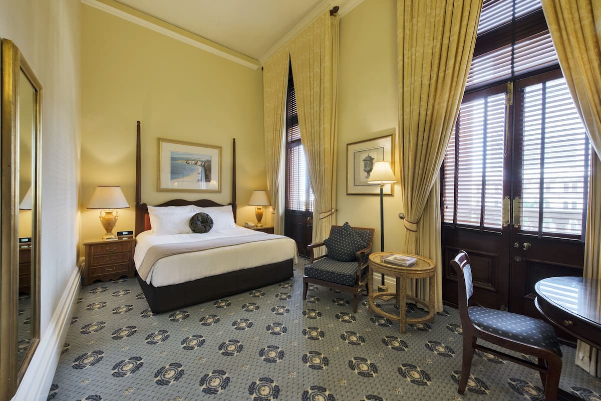 1 bedroom, premium bedding, pillow-top beds, in-room safe