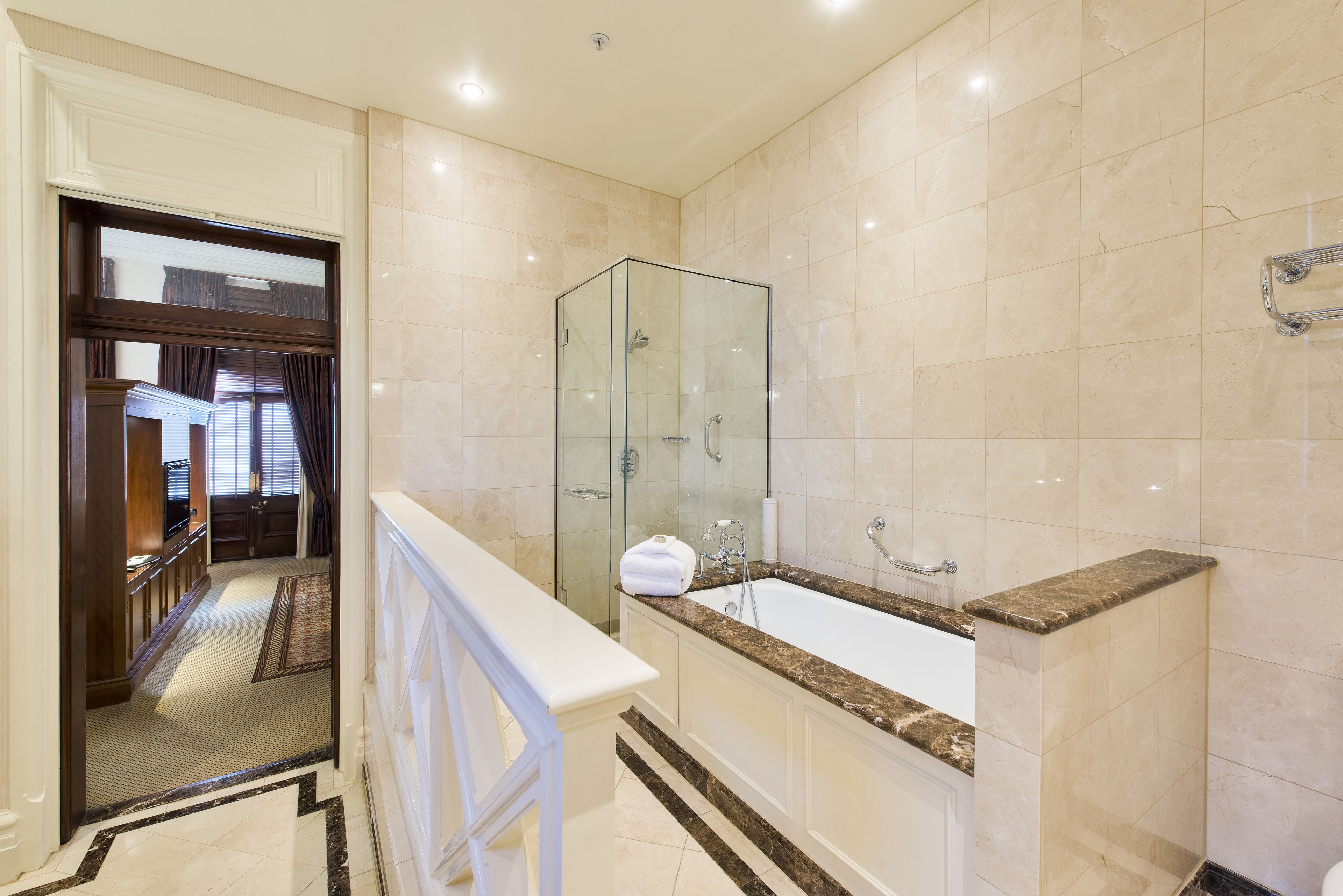 suite, 1 king bed | bathroom | shower, free toiletries, hair dryer, bathrobes