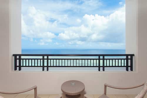Club Suite (Royal) | Terrace/patio