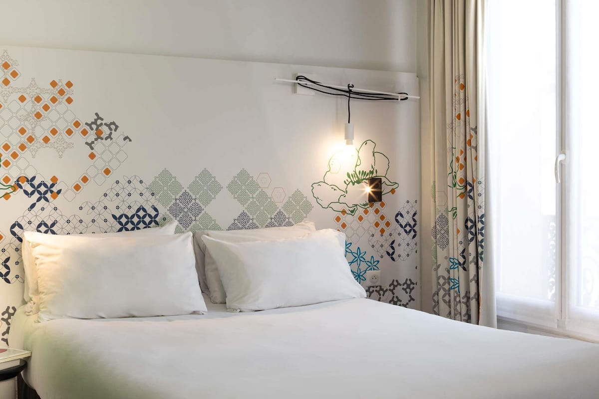 In-room safe, individually furnished, desk, blackout curtains
