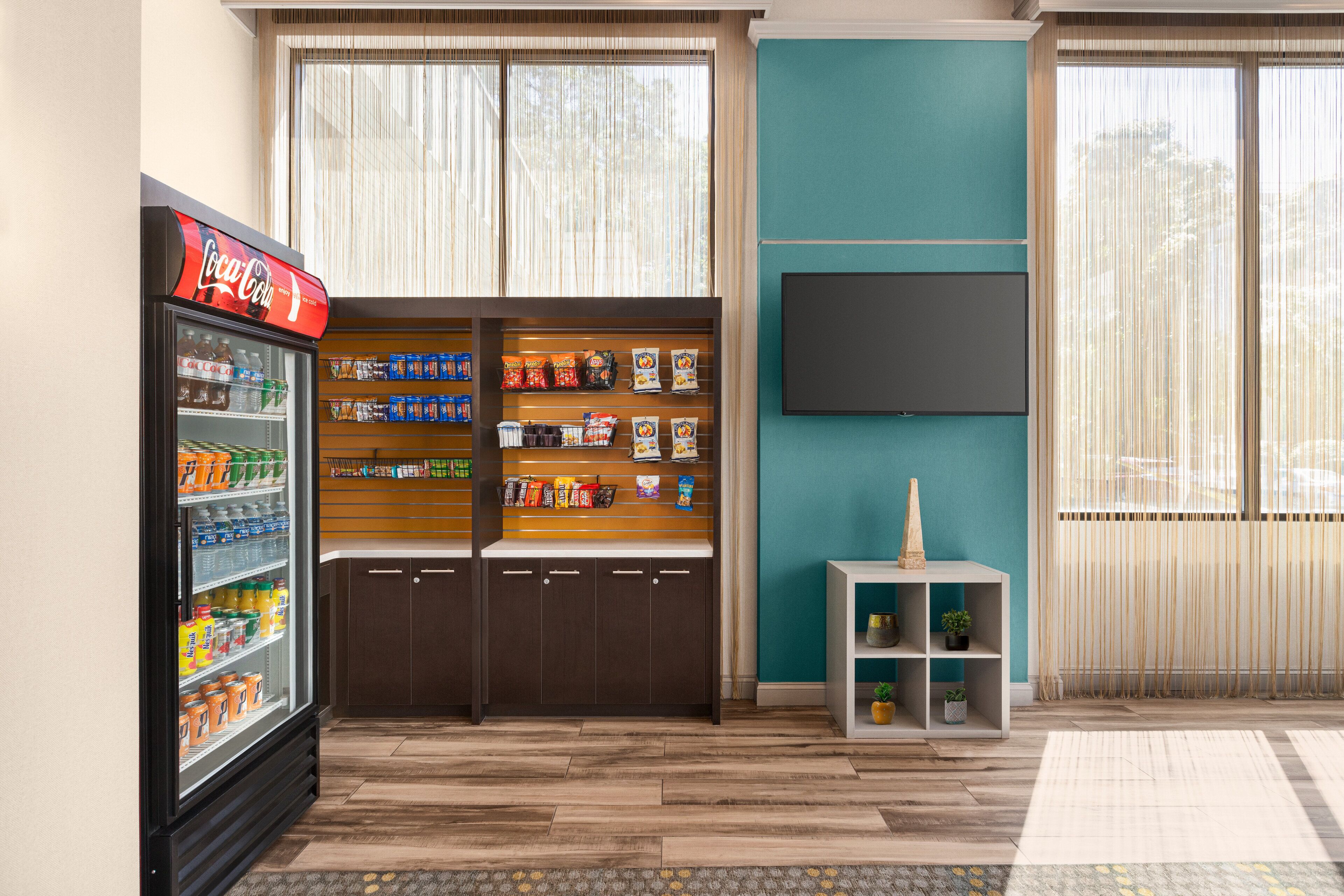 Photo - Holiday Inn Boston - Cambridge Area by IHG