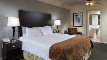 Premium bedding, minibar, desk, blackout drapes