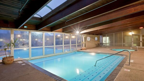 Indoor pool, outdoor pool, sun loungers