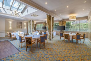 Meeting facility - Reigate Manor (Reigate)