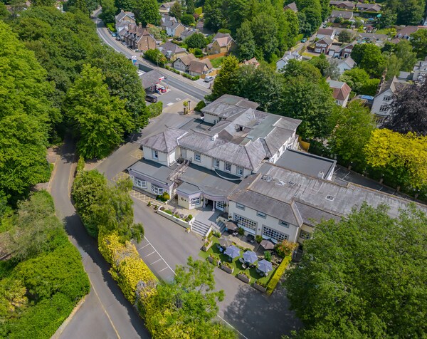 Reigate Manor - Redhill