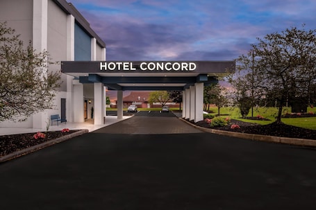 Exterior. Hotel Concord Syracuse, an Ascend Collection Hotel