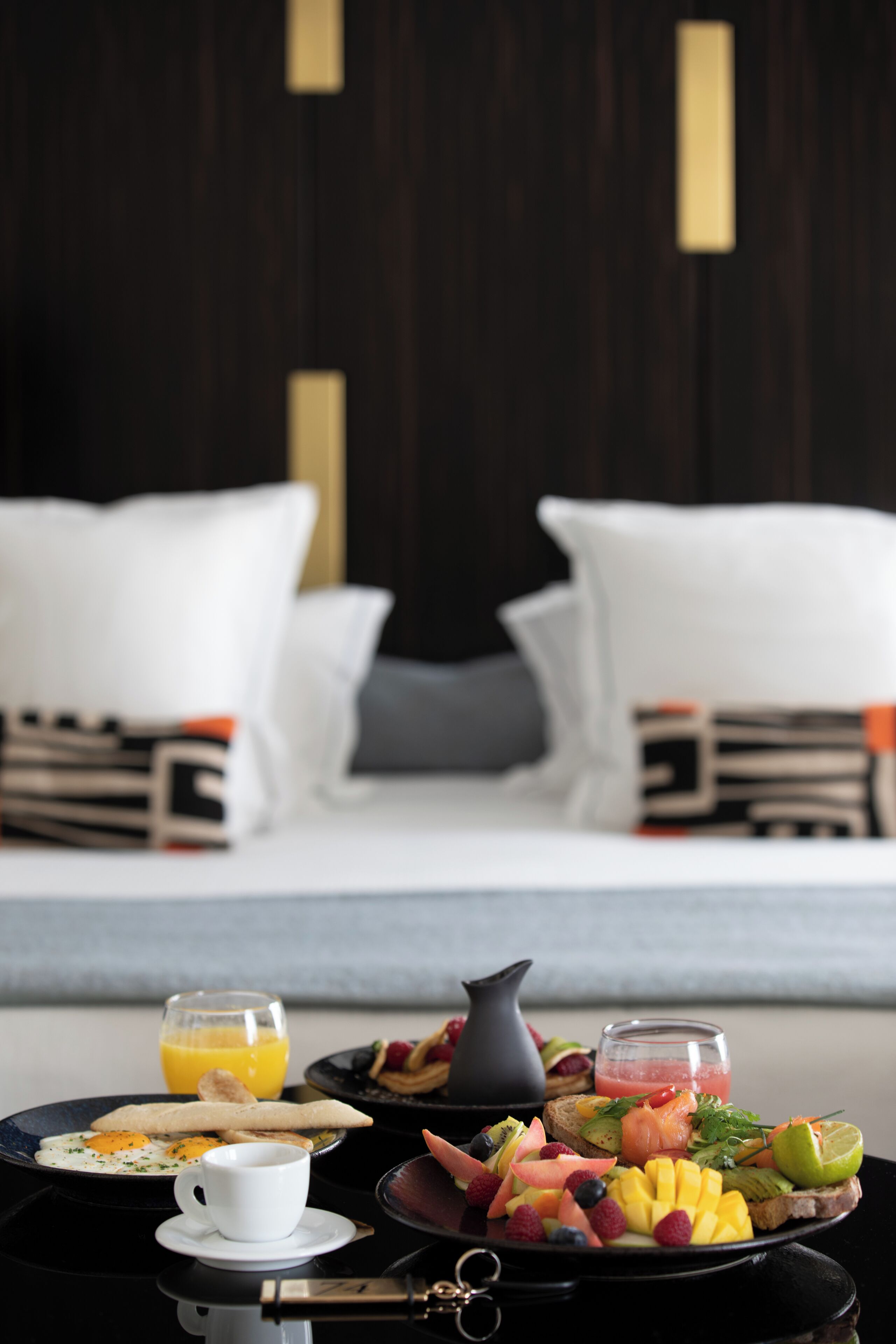 daily continental breakfast (eur 32 per person)