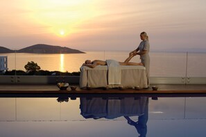 Couples treatment room(s), sauna, hot tub, steam room - Elounda Beach Hotel & Villas, a Member of the Leading Hotels of the World (Agios Nikolaos)