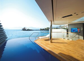 Yachting Villa Sea View Private Pool | 1 bedroom, hypo-allergenic bedding, minibar, in-room safe - Elounda Beach Hotel & Villas, a Member of the Leading Hotels of the World (Agios Nikolaos)