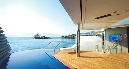 Elounda Beach Hotel & Villas, a Member of the Leading Hotels of the World