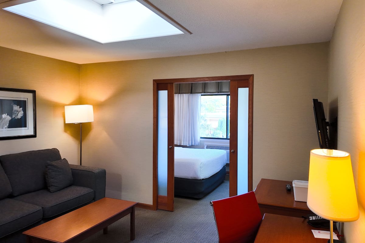 Suite, 1 Bedroom, Non Smoking | In-room safe, desk, blackout drapes, iron/ironing board