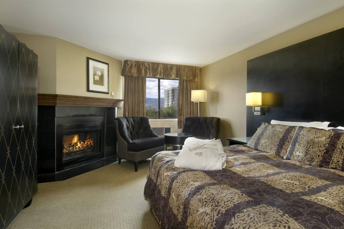 Studio Suite, 1 King Bed, Non Smoking (New York)