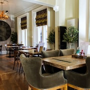 Dean Court Hotel