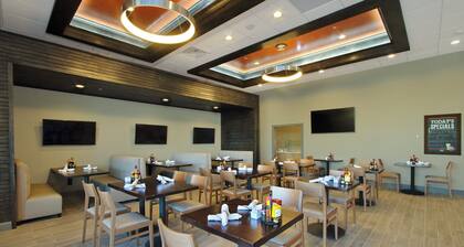 Holiday Inn Hattiesburg - North by IHG