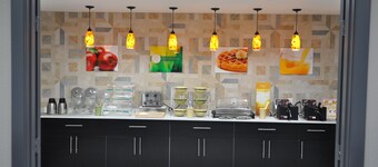 Quality Inn & Suites Plano East - Richardson