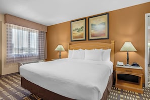 Suite, 1 King Bed, Non Smoking