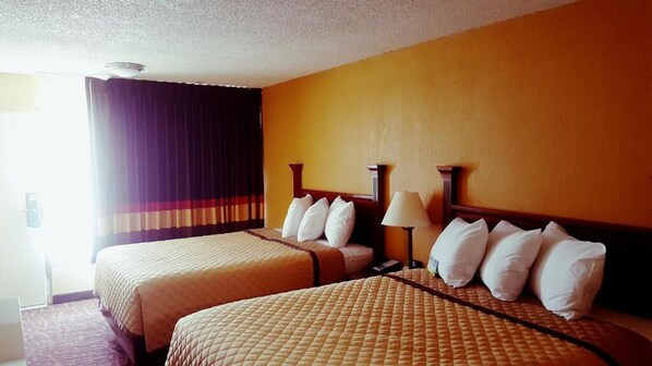 Iron/ironing board, free WiFi, bed sheets - Rodeway Inn Concord - Kannapolis (Concord)