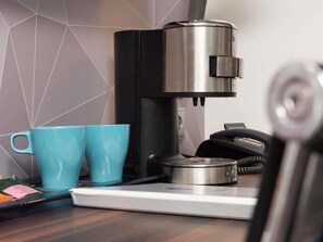 Standard Room, 1 Double Bed, Accessible | Coffee and/or coffee maker - ibis Styles Cologne Airport Troisdorf (Troisdorf)