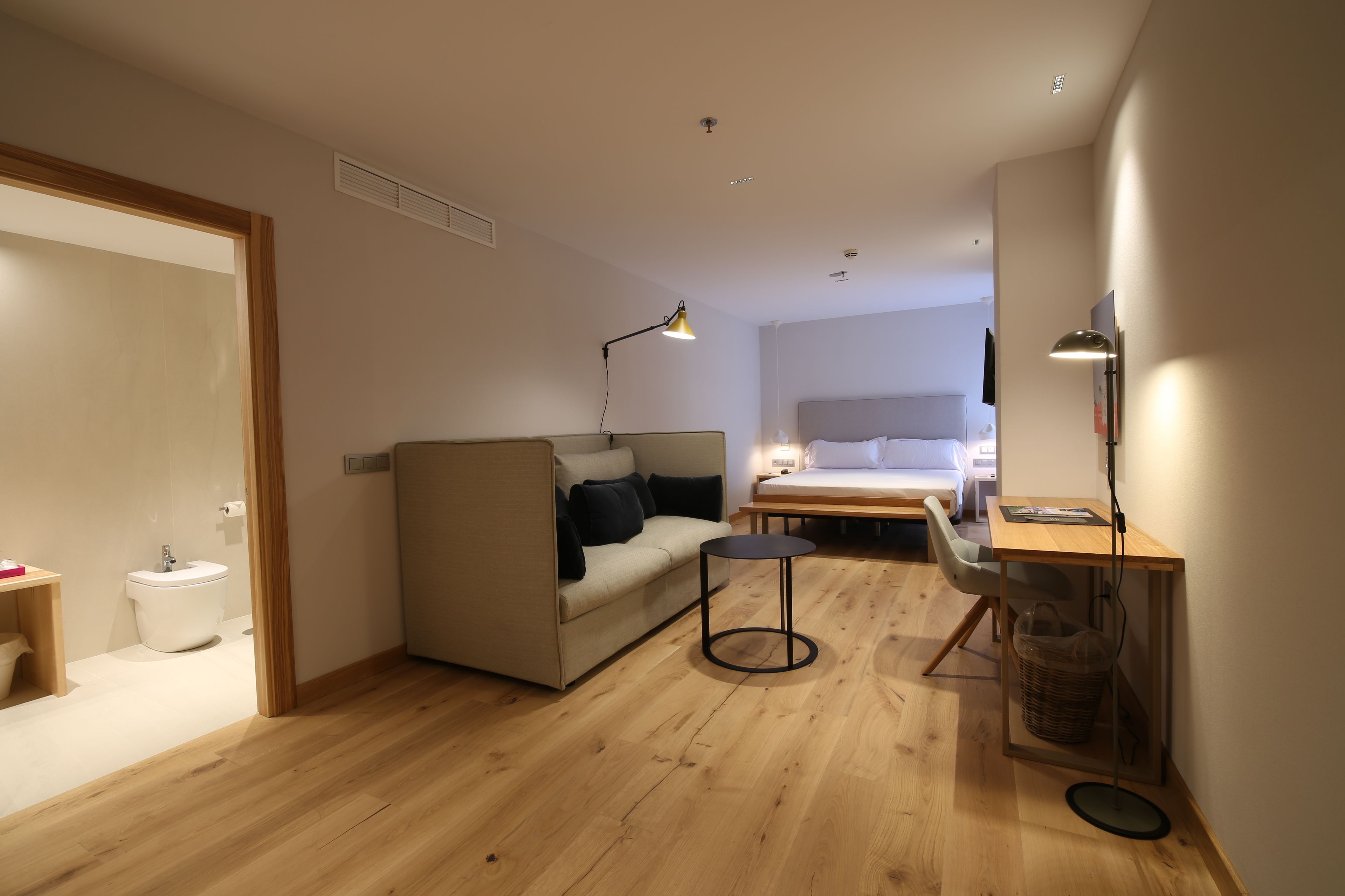 family room | blackout curtains, soundproofing, free cots/infant beds, free wifi