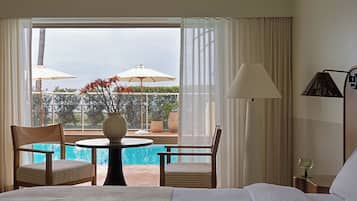 ๋ฃธ, ํน์ฌ์ด์ฆ์นจ๋ 1๊ฐ (Pool Level) | ๊ณ ๊ธ ์นจ๊ตฌ, ์ค๋ฆฌ/๊ฑฐ์ํธ ์ด๋ถ, ํ๋ก์ฐํ ์นจ๋, ๋ฏธ๋๋ฐ