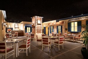 Dinner served - Sheraton Riyadh Hotel & Towers (Riyadh)