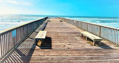 DoubleTree by Hilton Atlantic Beach Oceanfront