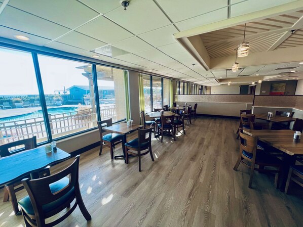 2 restaurants, breakfast, lunch, dinner served; Regional cuisine