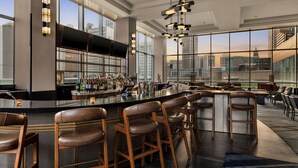 酒吧（店内）