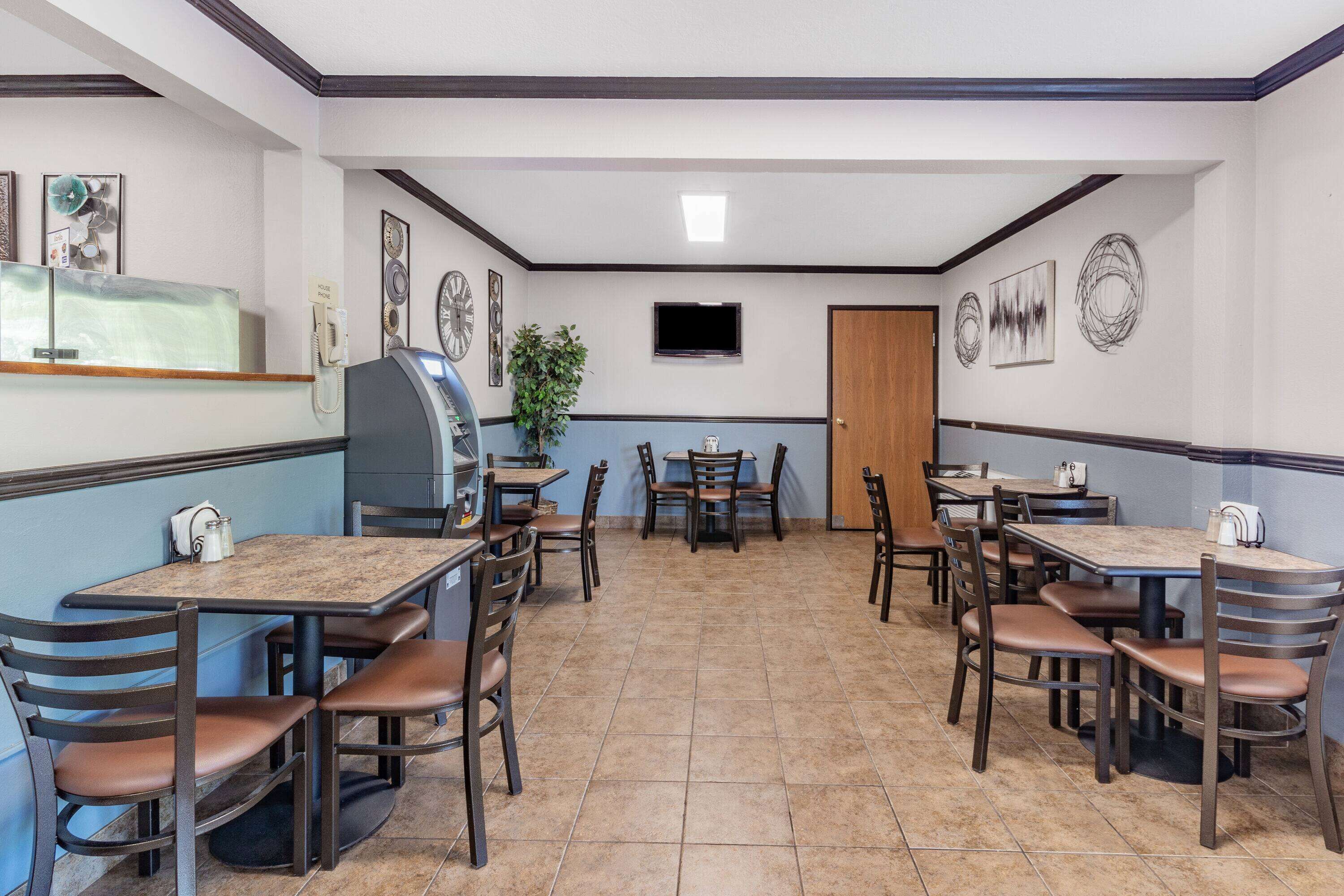 Petit déjeuner continental compris tous les jours