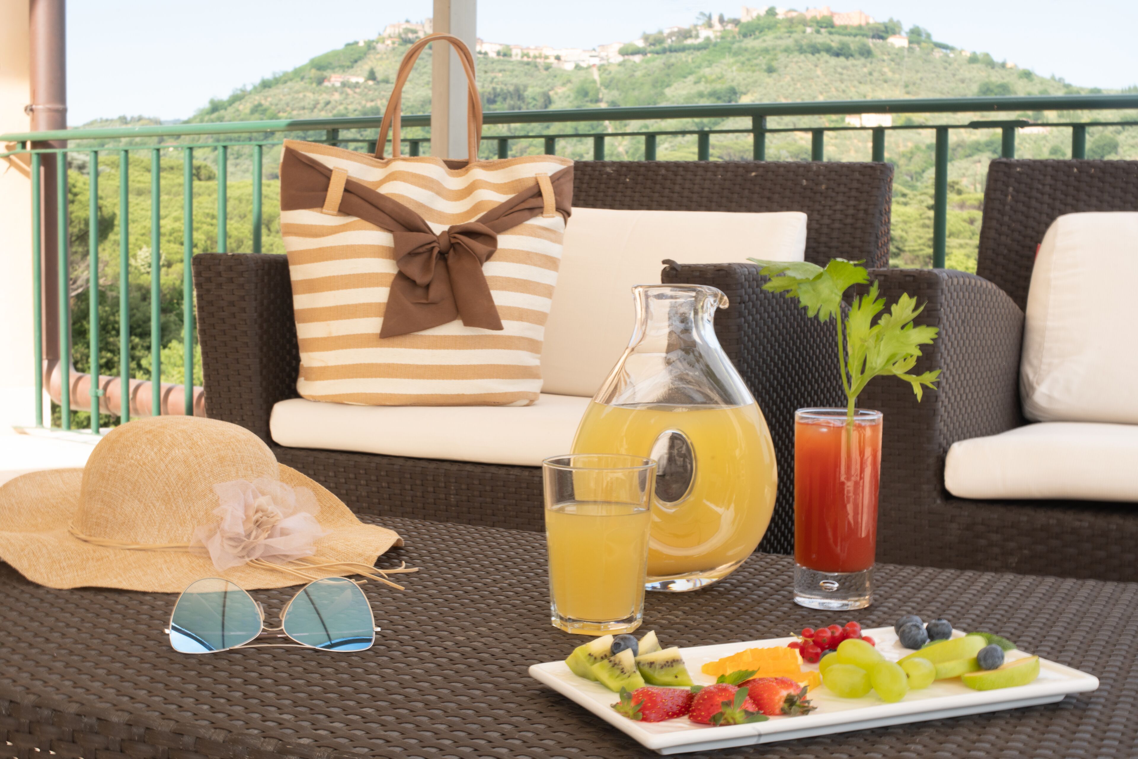 suite, terrace | terrace/patio