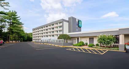 Quality Inn West Springfield