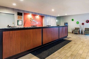 Lobby - Quality Inn West Springfield (West Springfield)