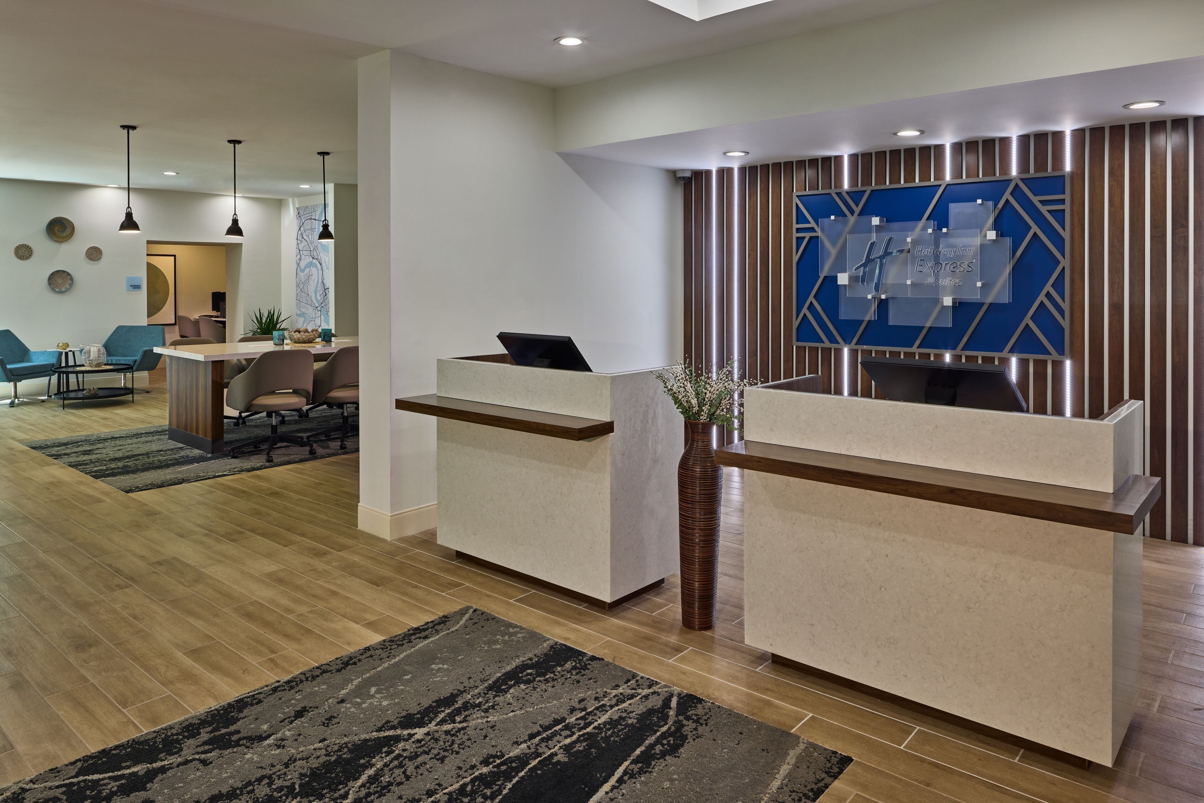 Photo - Holiday Inn Express & Suites Charleston DWTN - Medical CTR by IHG