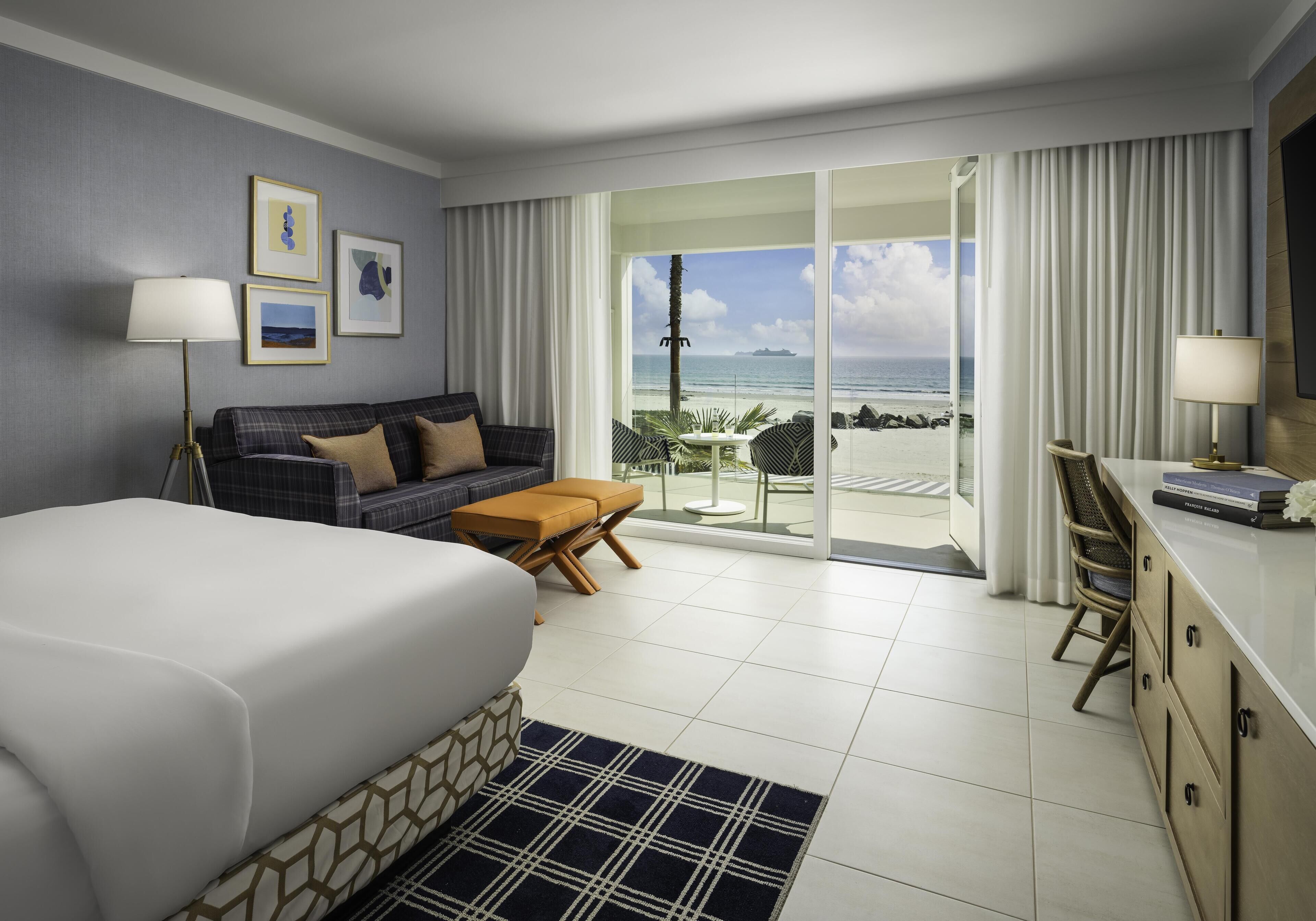 Cabana Oceanfront 1 King