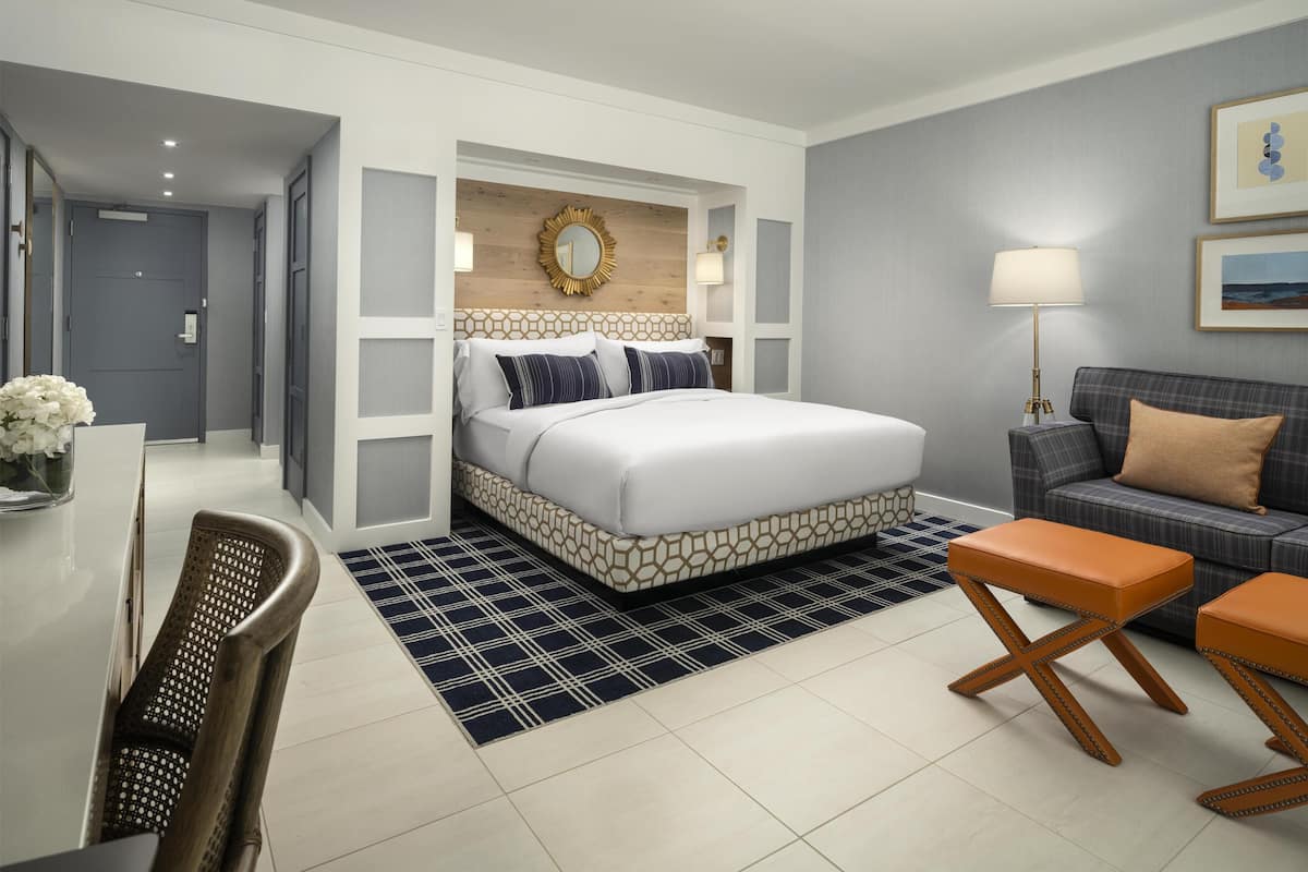 55-inch TV with cable channels, Netflix, streaming services