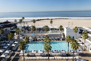 Outdoor pool, open 8:00 AM to 8:00 PM, cabanas (surcharge)