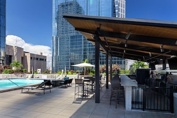 Bar (on property) at Hilton Tampa Downtown