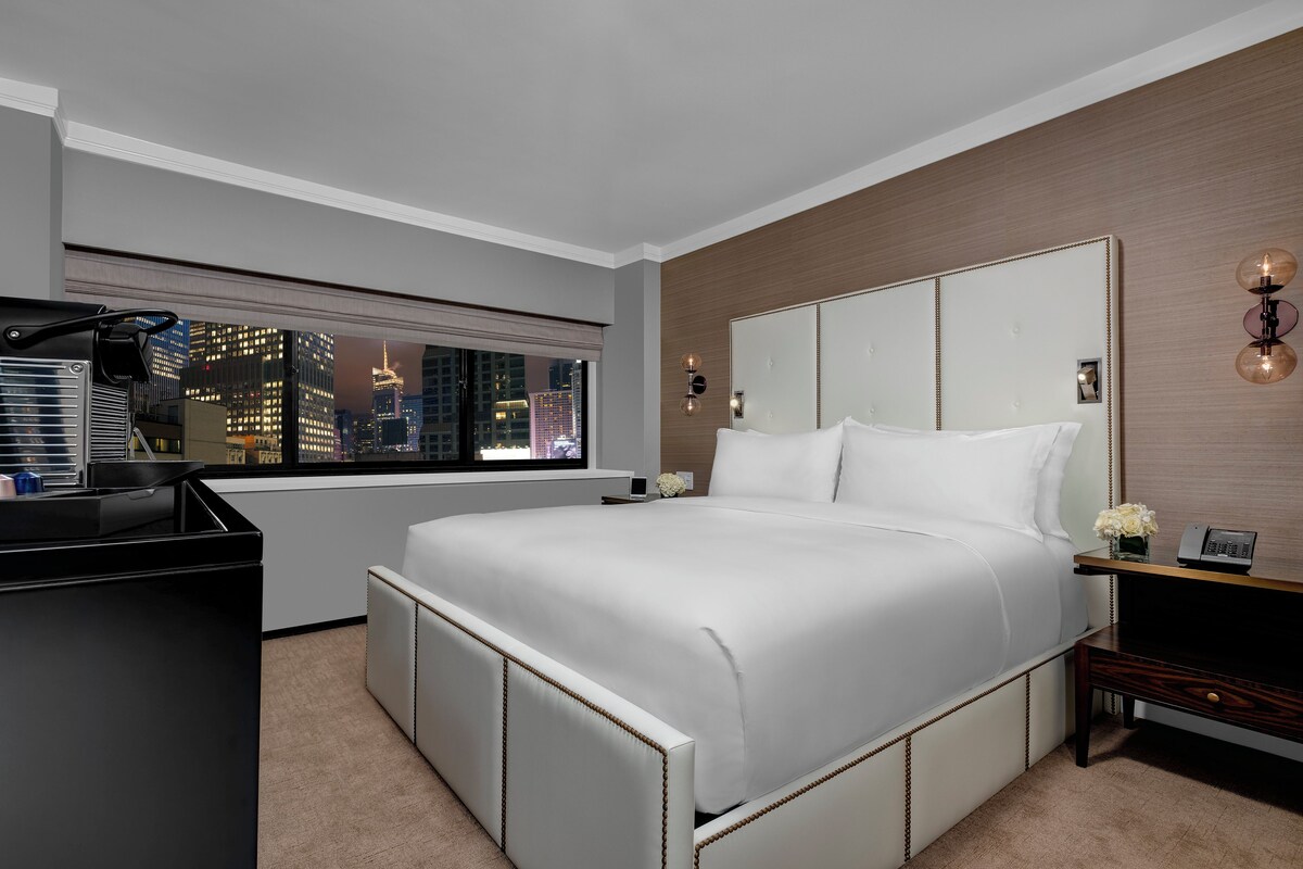 Premium bedding, pillow-top beds, in-room safe, desk