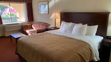 Studio Suite, 1 King Bed, Non Smoking | Desk, blackout drapes, soundproofing, iron/ironing board