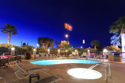 Days Inn by Wyndham Blythe