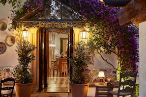 Entrée de l’hébergement