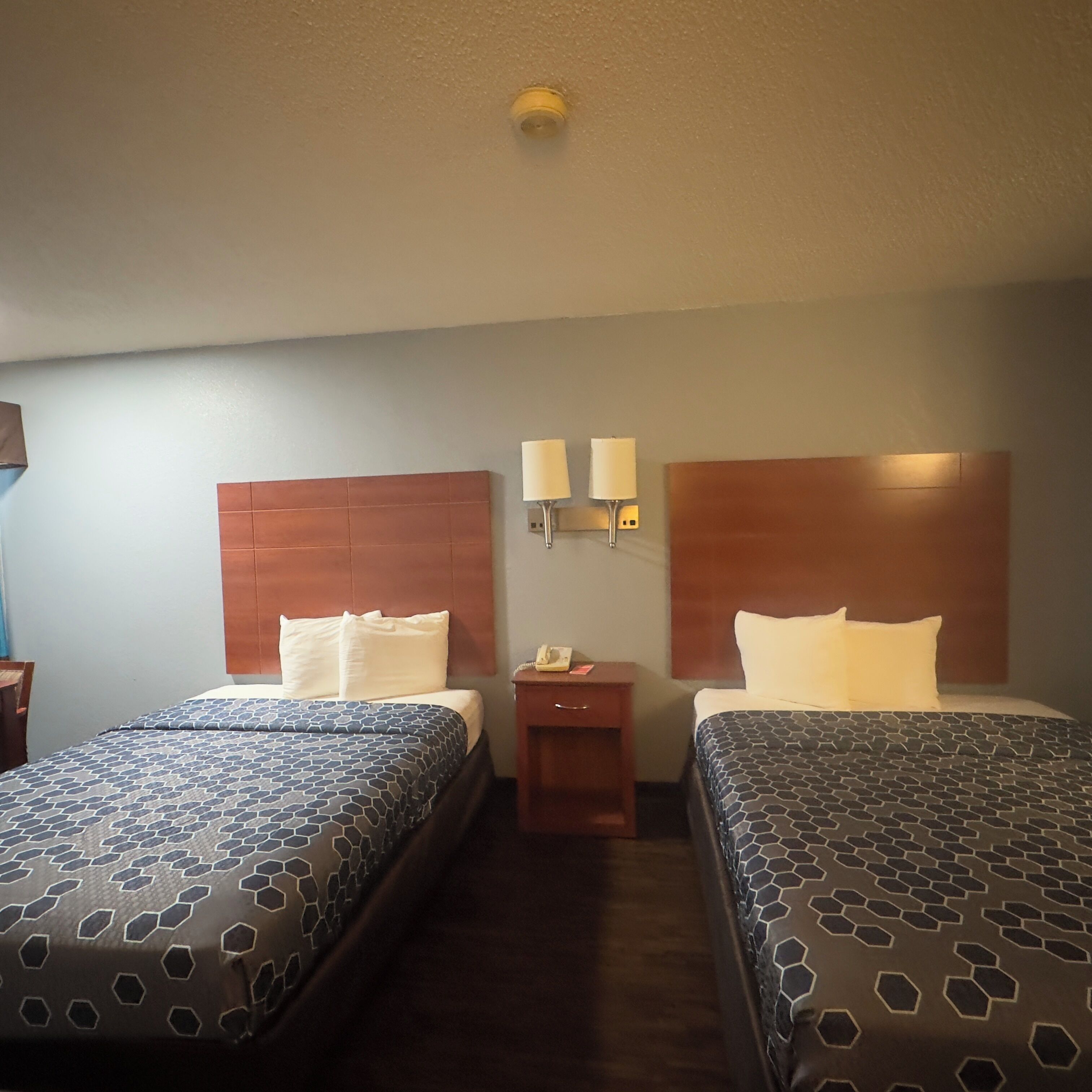 Standard Room, 2 Queen Beds, Non Smoking