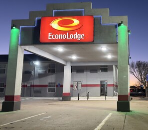 Front of property - Econo Lodge Tucumcari Route 66 (Tucumcari)