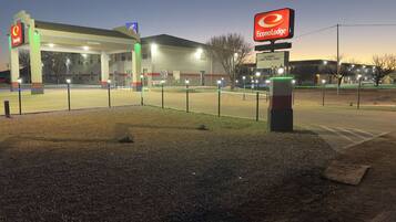 Fachada da propriedade