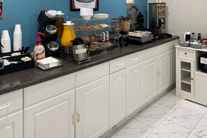 Free daily full breakfast