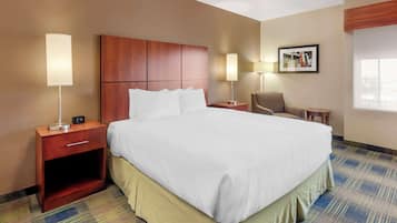 Standard Room, 1 King Bed, Accessible, Non Smoking | Desk, laptop workspace, blackout drapes, iron/ironing board