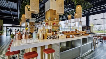 Daily buffet breakfast (EUR 20.50 per person)